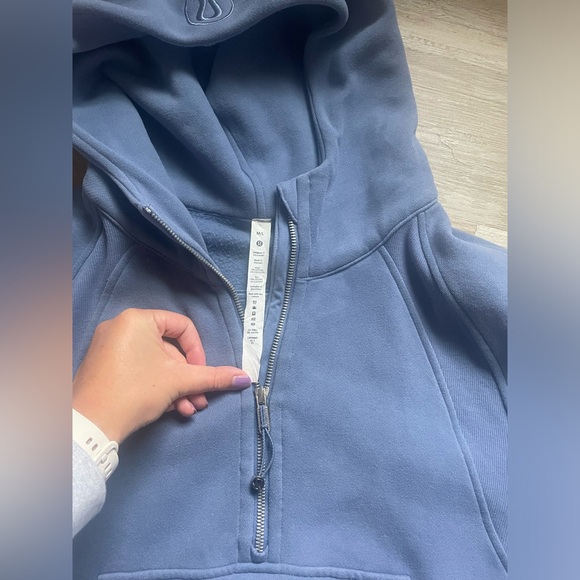 Scuba Hoodie- LuluLemon - Picture 3 of 3